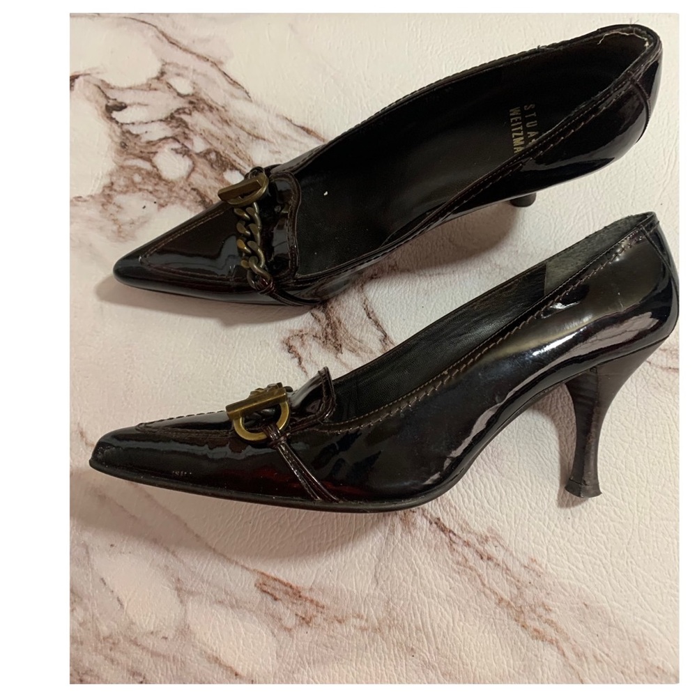 STUART WEITZMAN Cognac Brown Patent Leather Pump